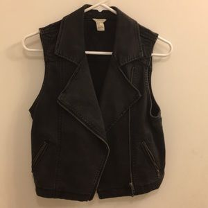 Cropped Denim Moto Vest